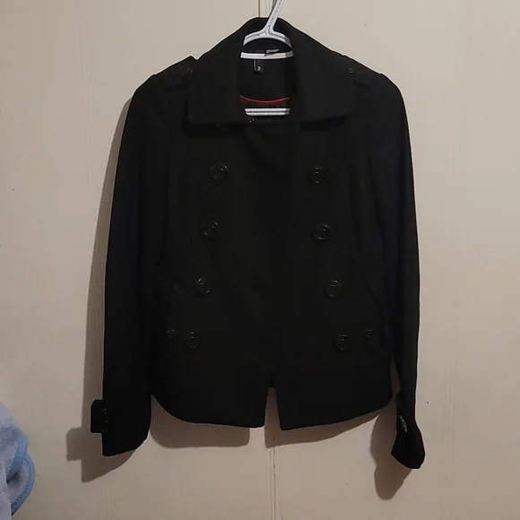 Jacket - Picture 1 of 3